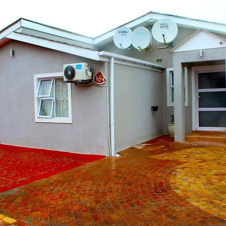 103Onwallace Self Catering Guest House Cape Town Dış mekan fotoğraf